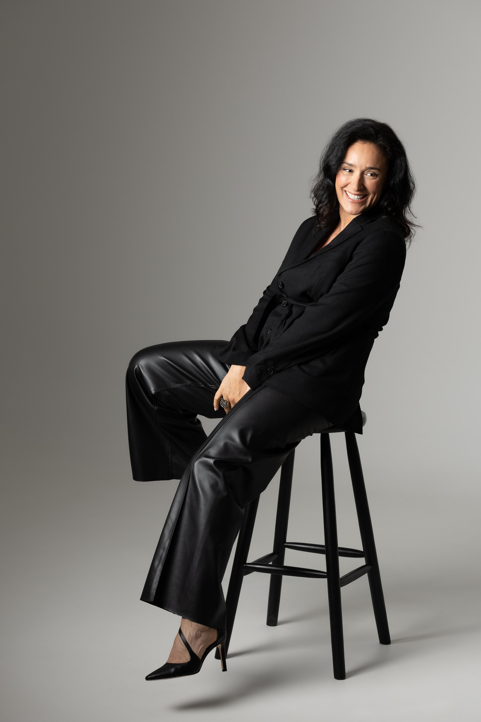 Leticia, portrait photographer and founder of Leticia Andrade Studio